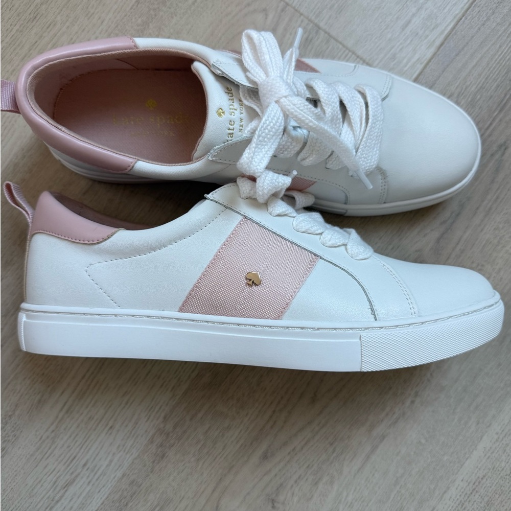 Kate Spade Ainsley Leather Sneakers. Optic White & Pink Rose. Size 9. NWOT